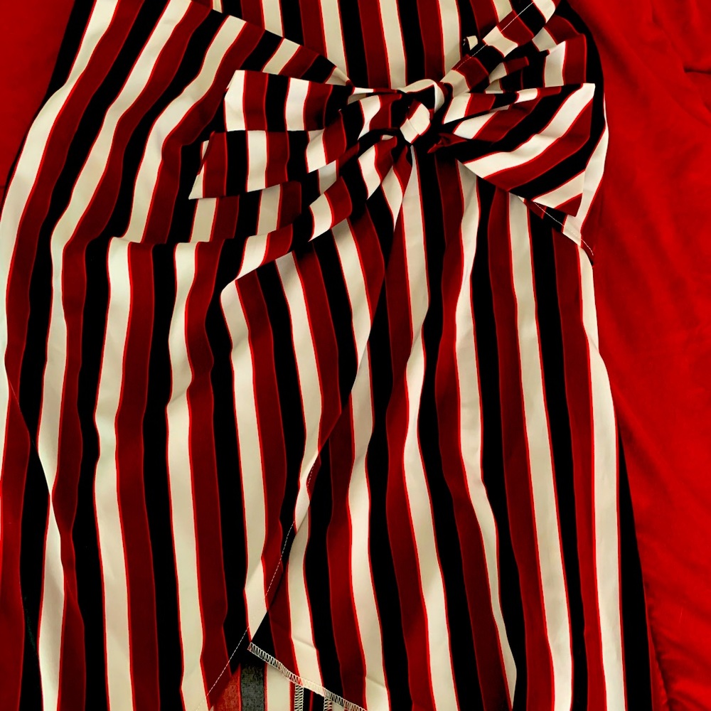 Dynamite Striped Bow Skirt